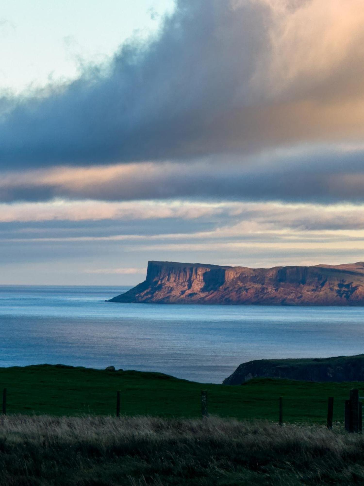Carrick-A-Rede Luxury Retreat Ballintoy Causeway Coast Exterior photo